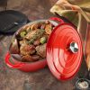 Cast iron soup POTS are suitable for various tools, such as ceramic, gas, induction cookers or barbecue grills. It can be used for cooking